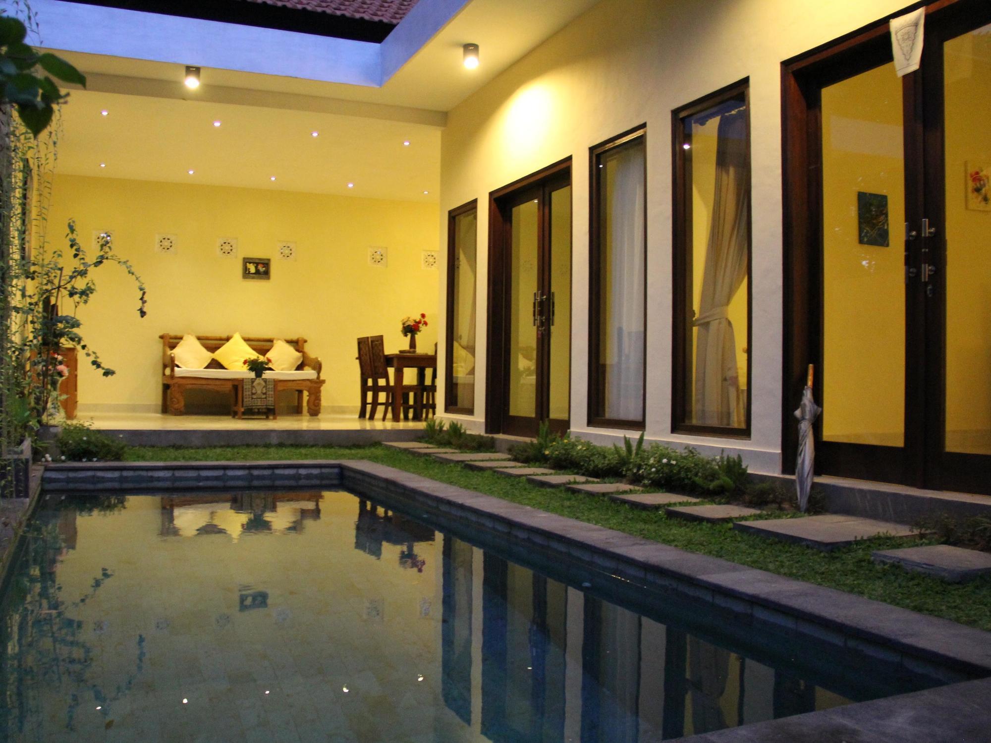 The Catur Villa Seminyak  Exterior photo
